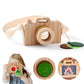 Appareil photo en bois avec détails de fabrication artisanale