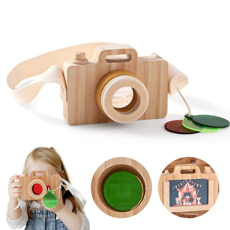Appareil photo en bois avec détails de fabrication artisanale