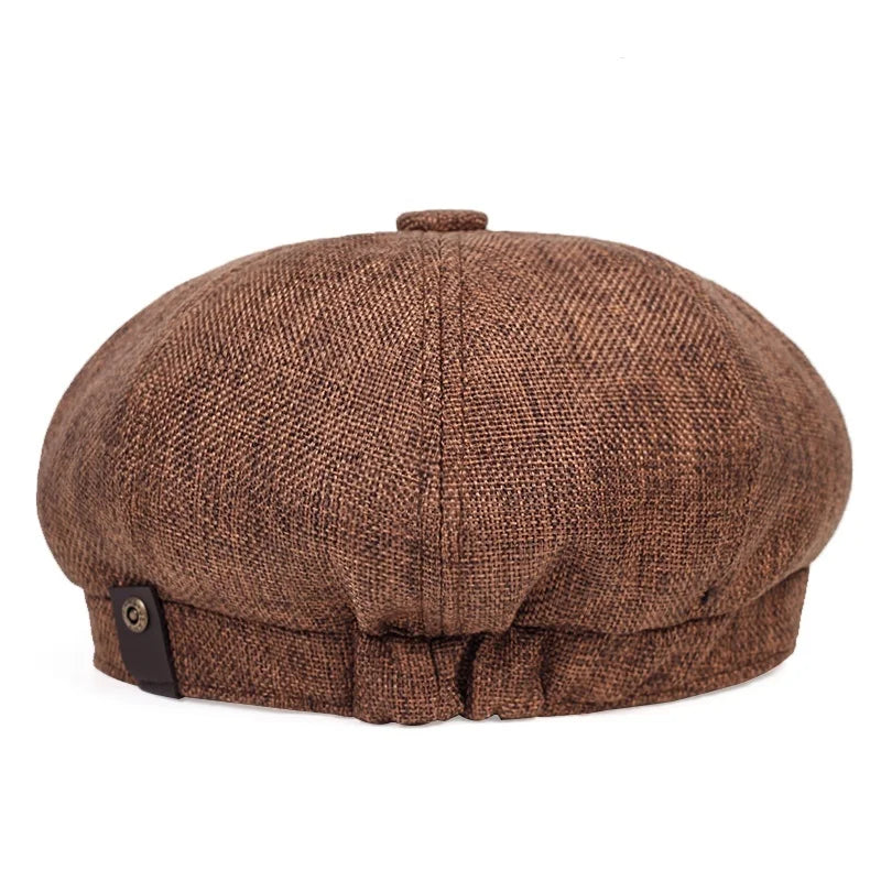 Casquette rétro avec motif discret et visière arrondie