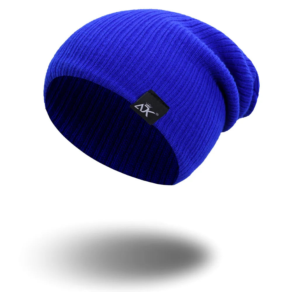 Vue arrière d'un bonnet en coton, coupe ample