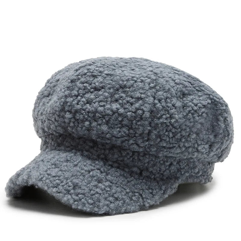 Détail de la visière d'une casquette vintage élégante