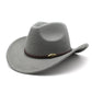 Chapeau cowboy en cuir, vue de profil