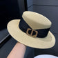 Chapeau de paille avec lien ajustable pour un bon maintien