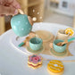 Ensemble de service à thé en bois avec tasses et théière