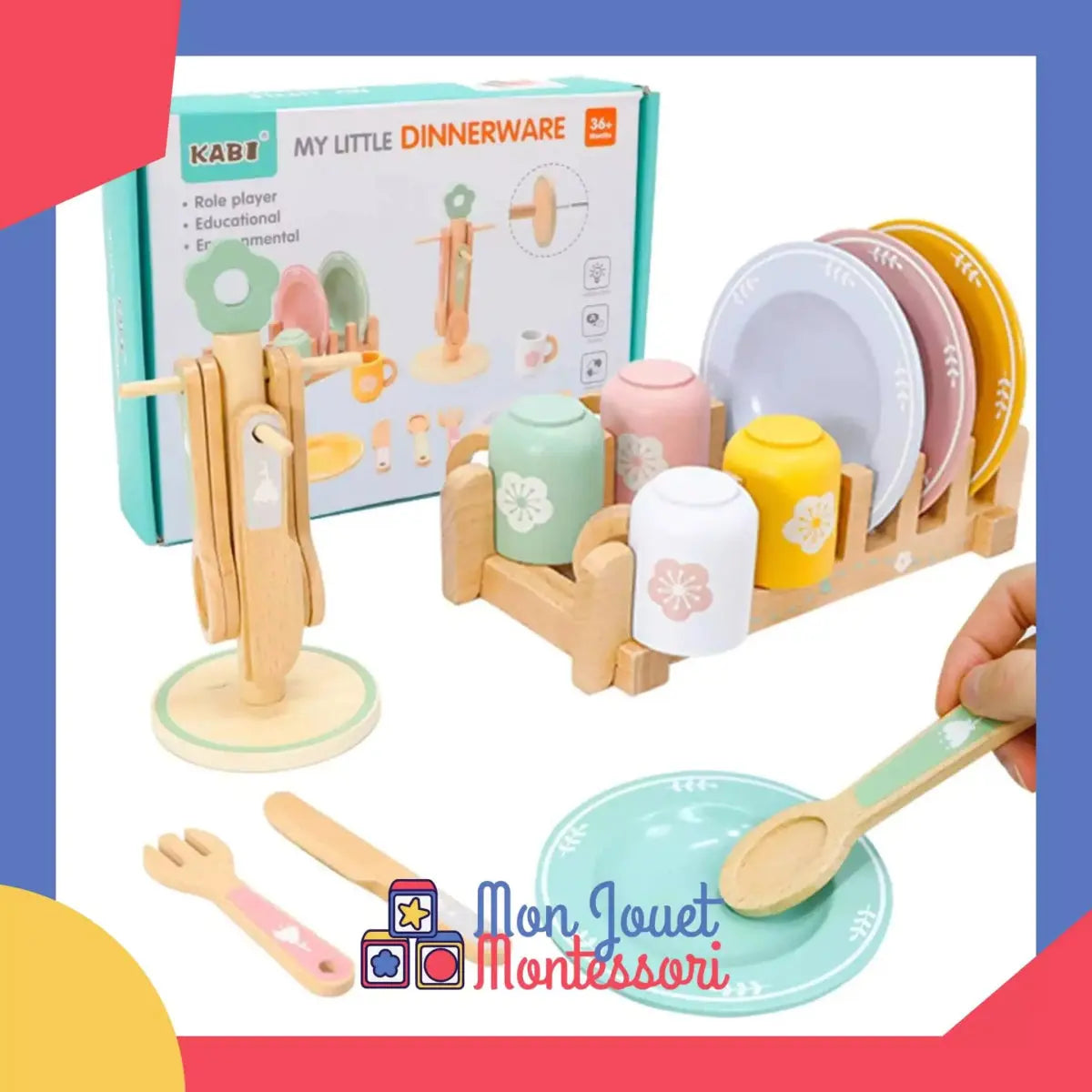 Ensemble complet de vaisselle en bois sur table pour jeu Montessori