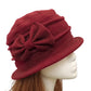 Chapeau cloche avec décoration florale, style rétro chic