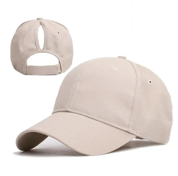 Casquette élégante avec design moderne et ouverture arrière
