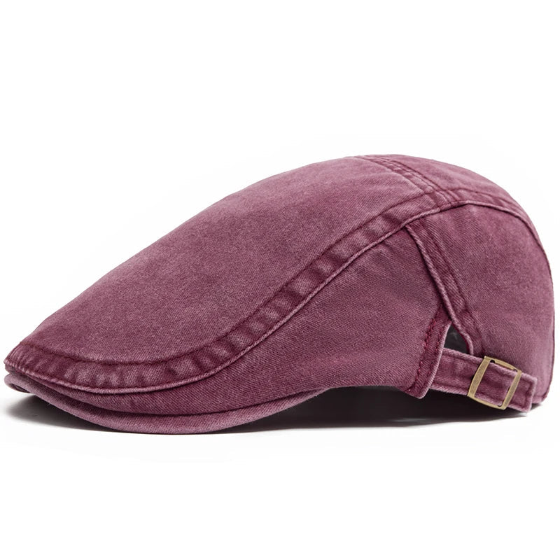 Détail de la visière du béret en denim
