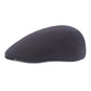 Béret en coton vu de côté, soulignant sa coupe classique