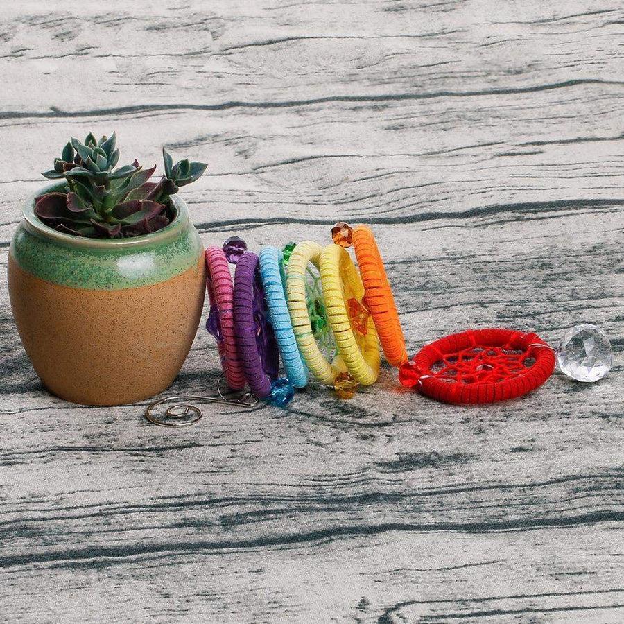Détail des cercles de l'attrape-rêve avec couleurs vives