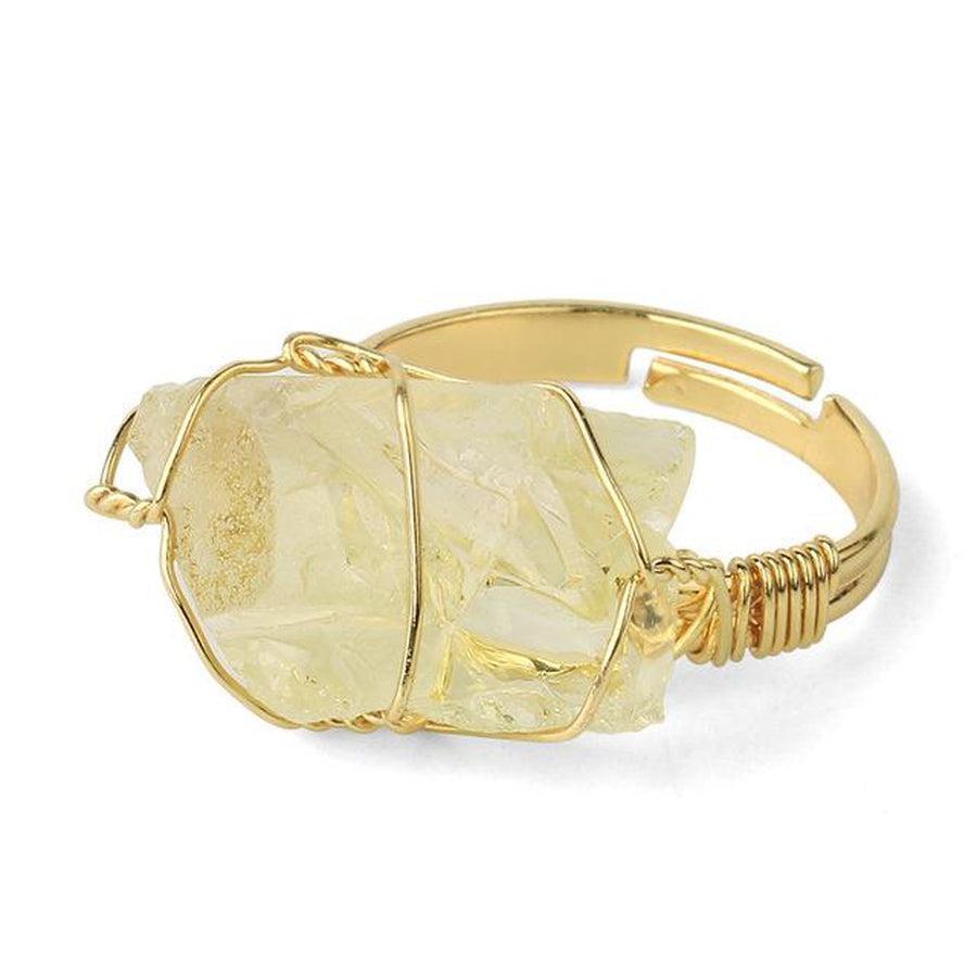 Bague avec pierre de citrine, vue en perspective
