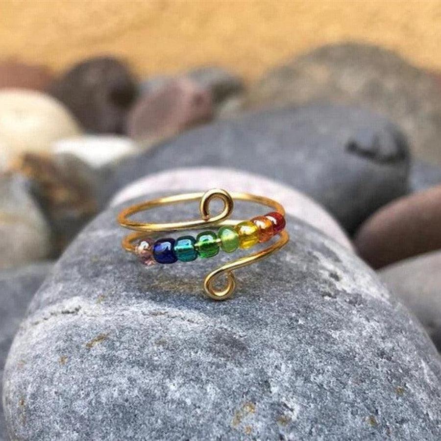 Bague argentée avec perles translucides pour méditation