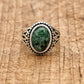 Pierre de sable bleue sur bague, vue de profil