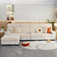 Texture polaire beige en gros plan, mettant en avant sa douceur
