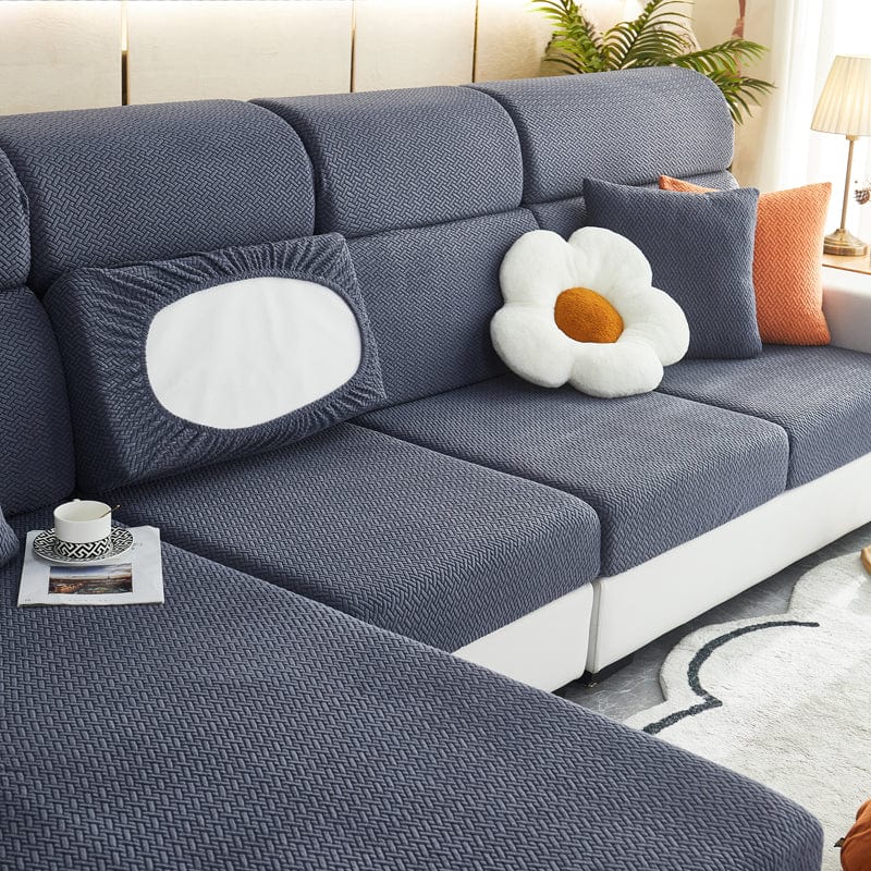 Vue latérale d'un coussin recouvert de housse polaire bleue