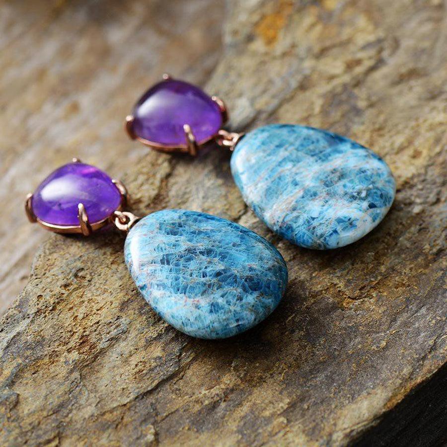Boucles d'oreilles pendantes avec pierres d'apatite taillées en goutte