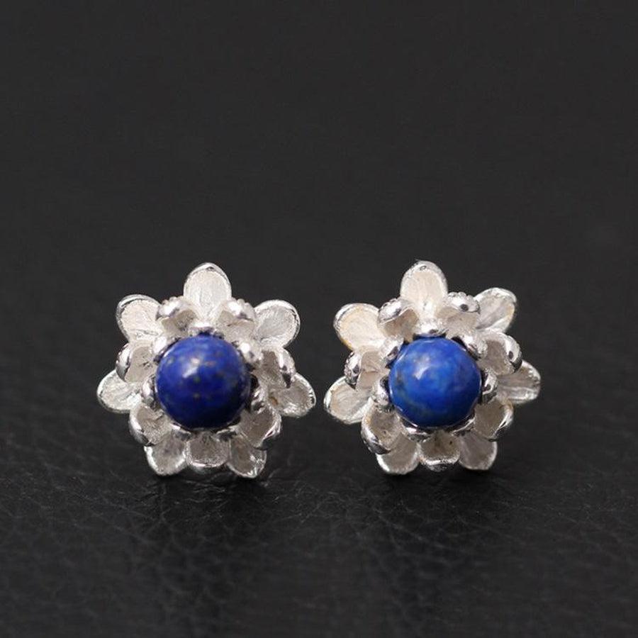 Boucles d'oreilles argentées avec centre en lapis lazuli