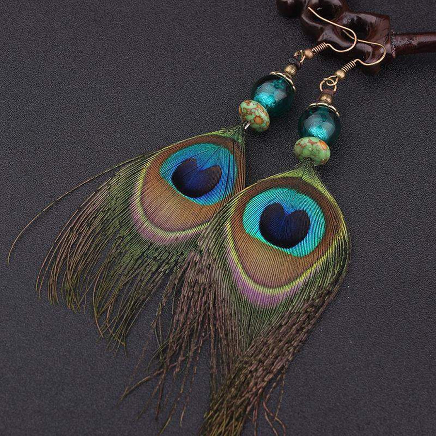 Ensemble de boucles d'oreilles avec plumes de paon vibrantes