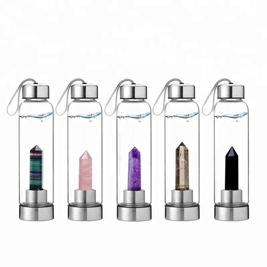 Bouteille en cristal avec pierre interchangeable visible