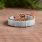 Ensemble du bracelet en amazonite sur fond neutre