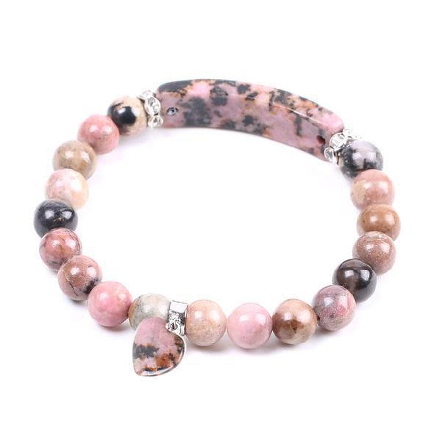 Vue d'ensemble du bracelet rhodonite, perles uniformément espacées