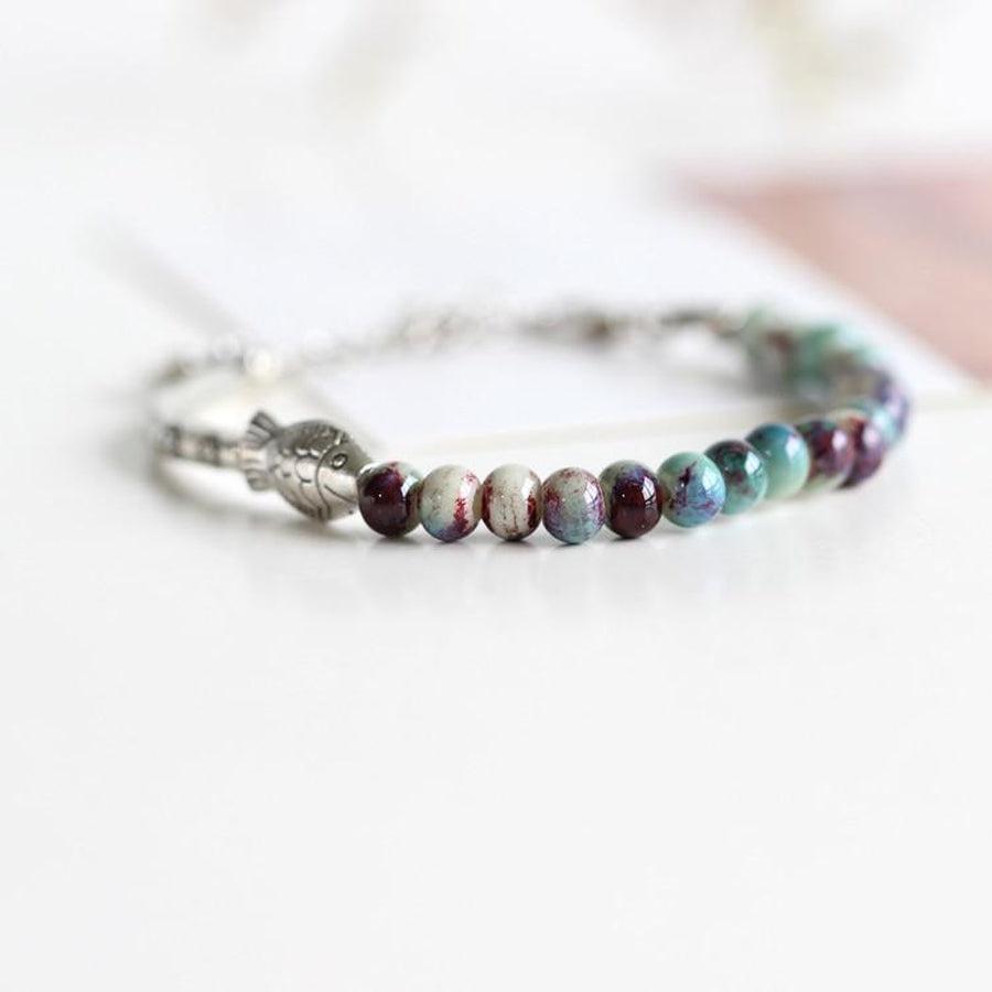 Vue latérale du bracelet avec chaînette d'extension
