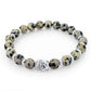 Bracelet jaspe dalmatien avec tête de Bouddha en gros plan