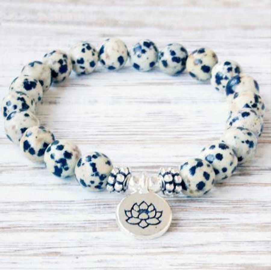 Bracelet en jaspe dalmatien avec charm Bouddha