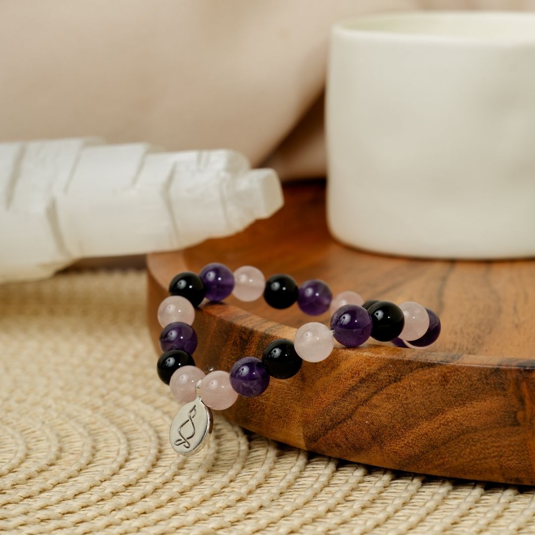 Détail du bracelet montrant la perle en argent 925