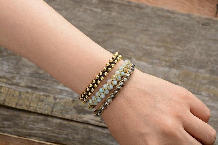 Bracelet double rangée en amazonite et perles noires