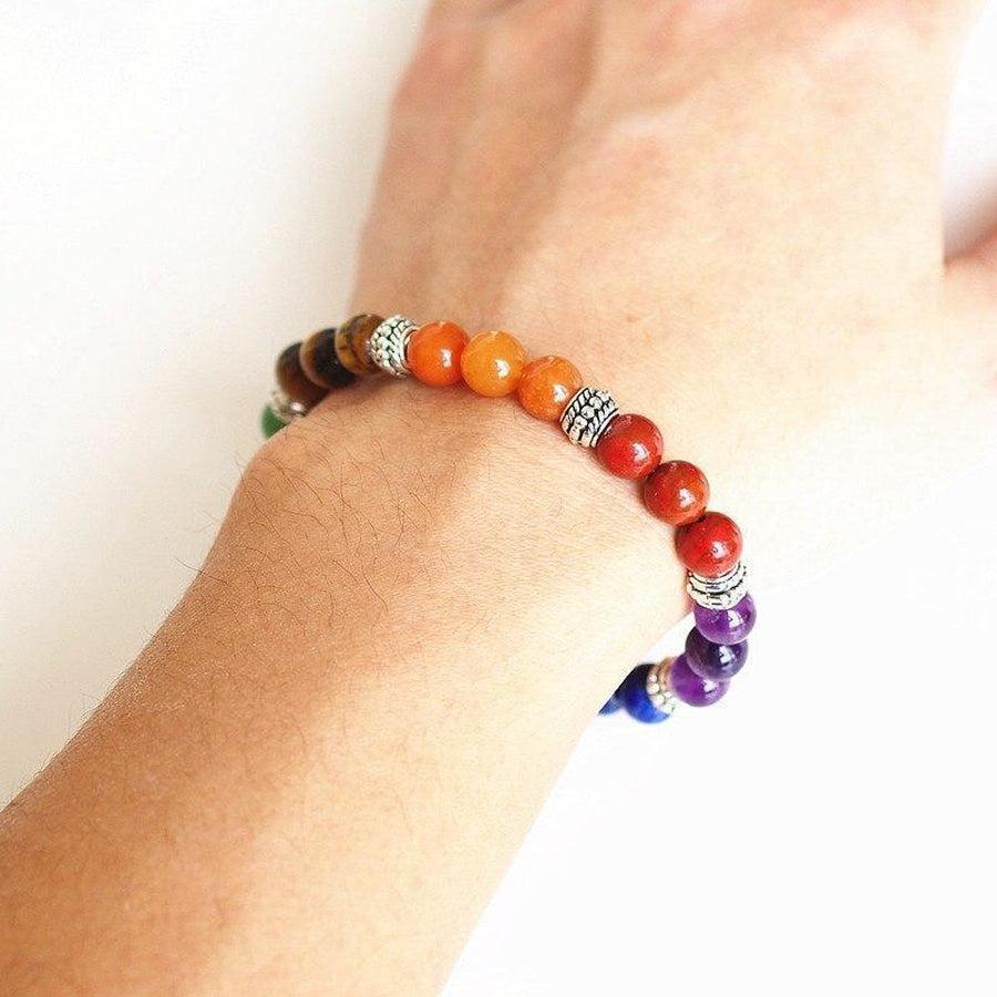 Bracelet avec pierres colorées pour harmonisation des chakras