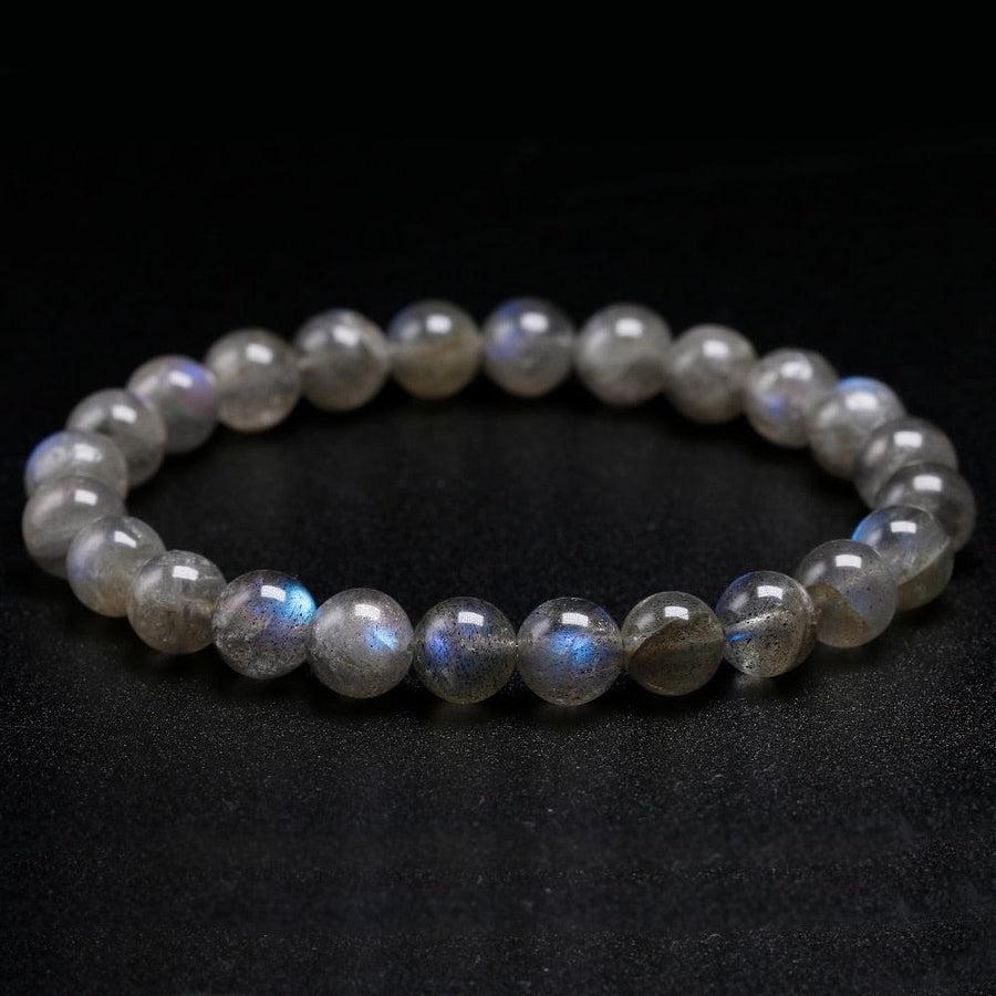 Bracelet élégant en labradorite grise sur fond neutre