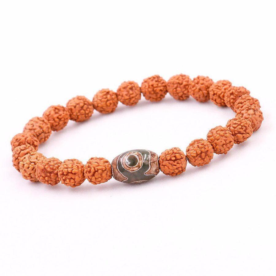 Bracelet en graines de Rudraksha avec pierre Dzi centrale