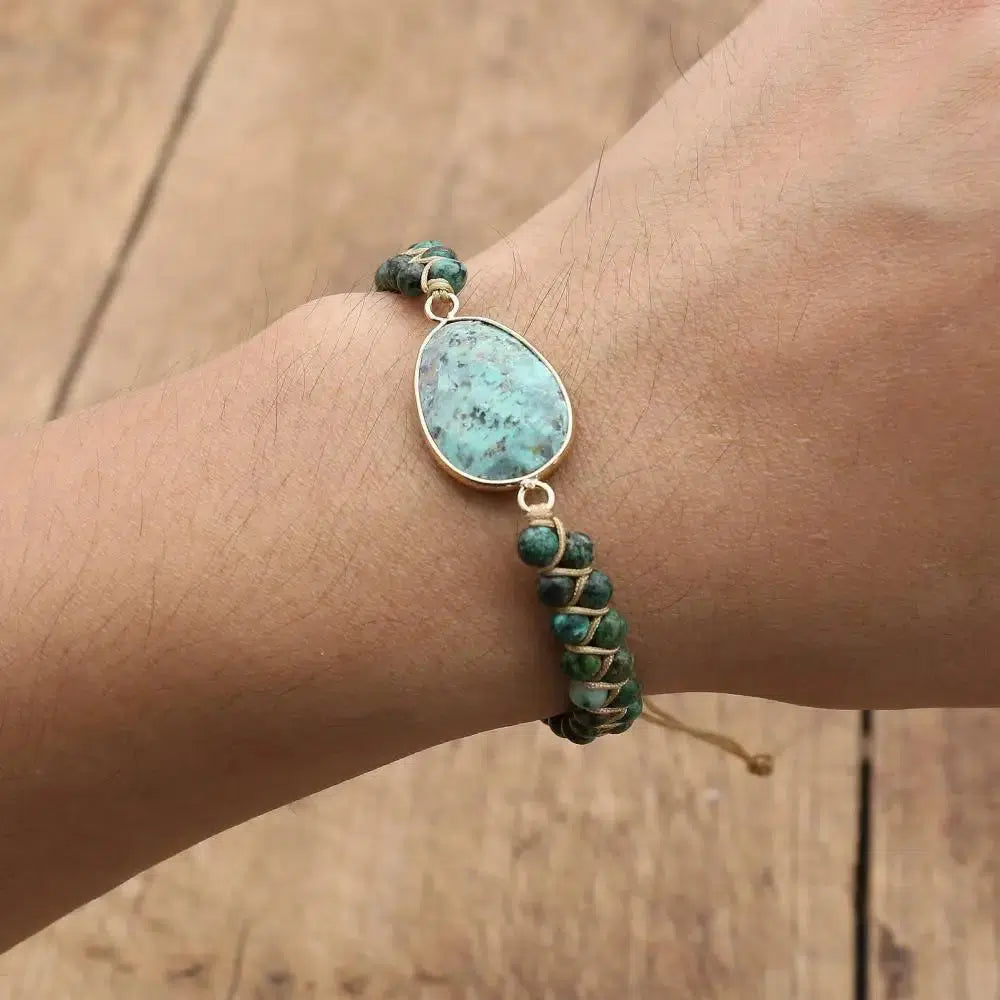 Bracelet en jaspe africain avec nœud coulissant ajustable
