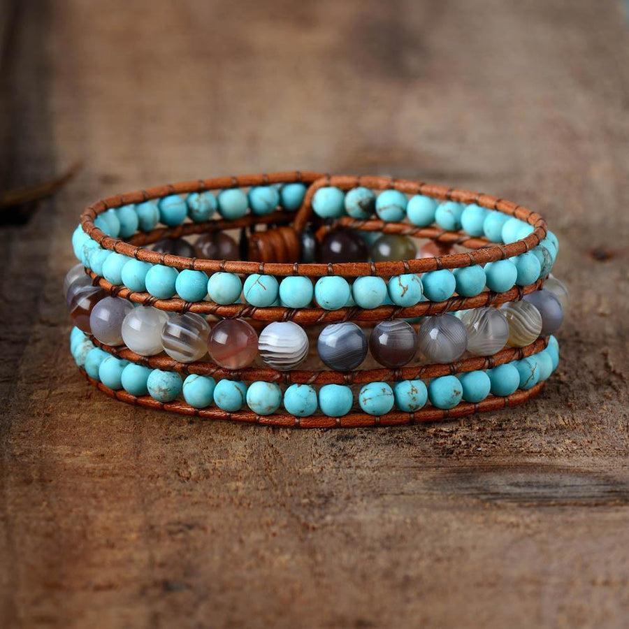 Vue d'ensemble du bracelet en pierres naturelles et cuir