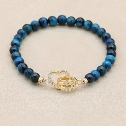 Vue du bracelet complet, perles et fermoir en harmonie