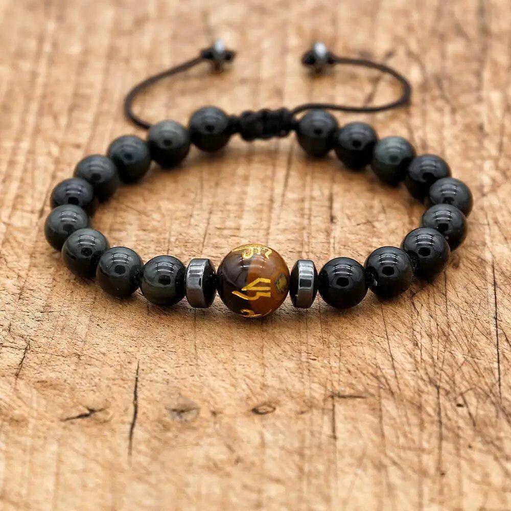 Vue d'ensemble du bracelet avec nœud coulissant