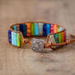 Bracelet en jaspe montrant les détails des pierres taillées