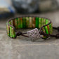 Bracelet manchette en cuir, pierres de Jaspe alignées