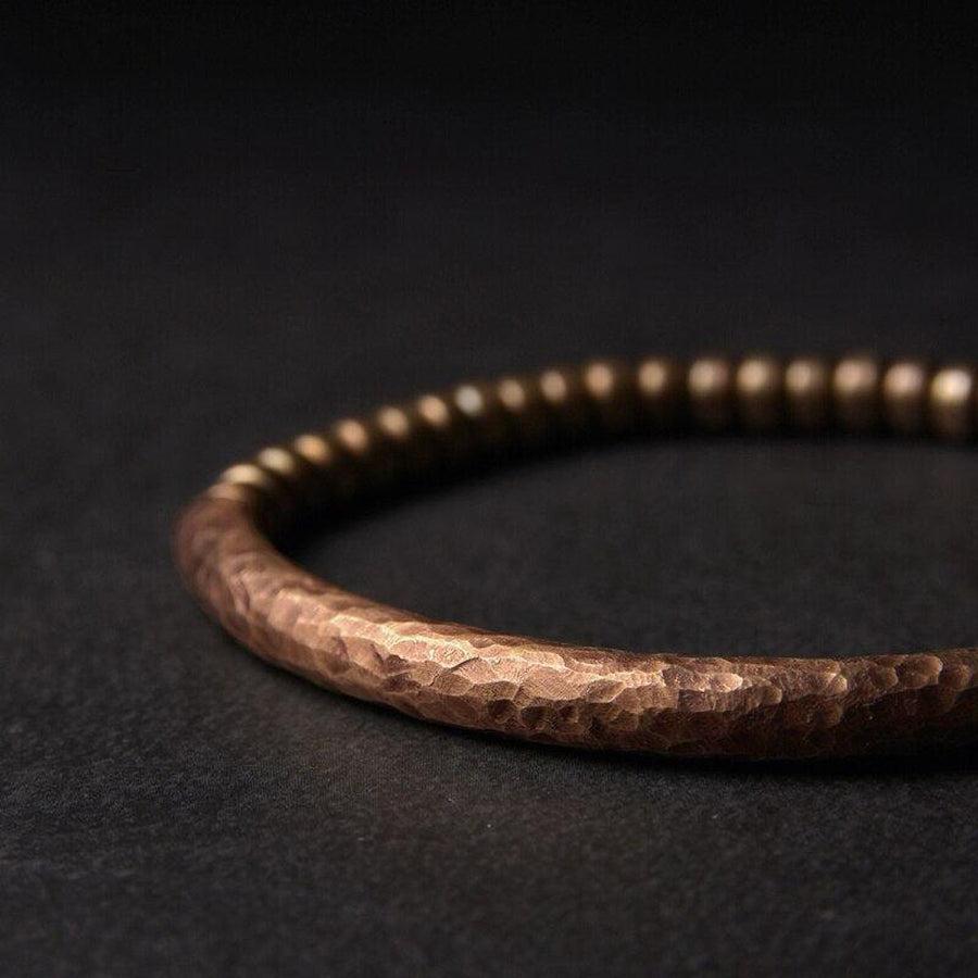 Bracelet en cuivre avec perles martelées et polies