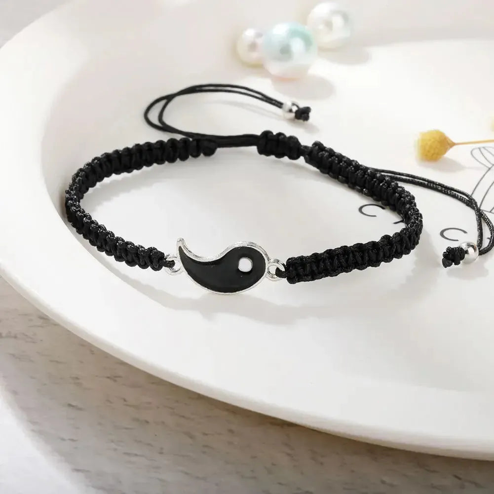 Duo de bracelets tissés main, symboles Yin Yang
