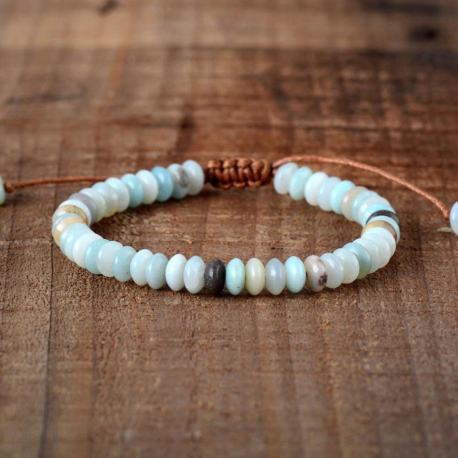 Bracelet en amazonite et cuir, vue d'ensemble