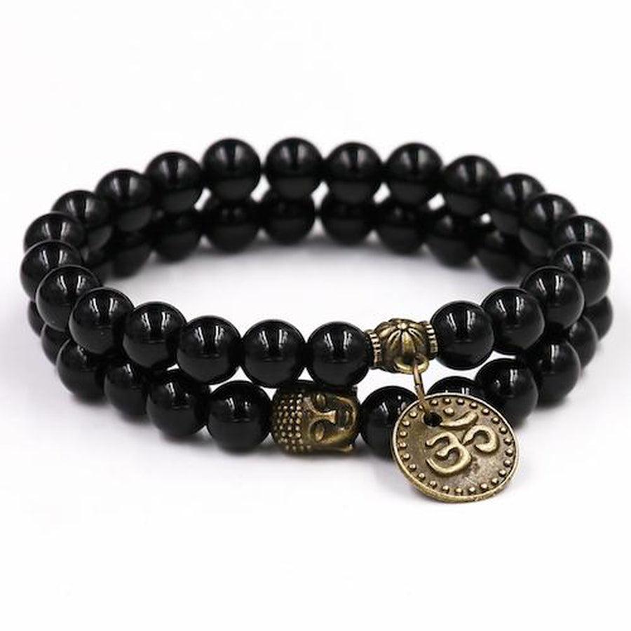 Vue latérale du bracelet avec symbole Om