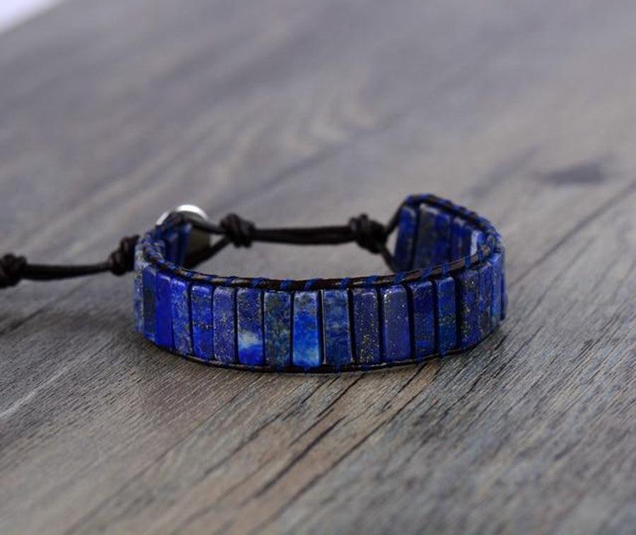 Vue d'ensemble du bracelet en Lapis Lazuli et cuir