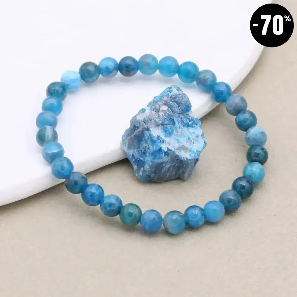 Vue d'ensemble du bracelet Apatite, couleur bleue éclatante