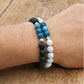 Vue latérale du bracelet en pierres naturelles
