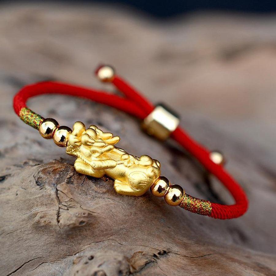 Vue d'ensemble du bracelet Pi Xiu sur fond neutre