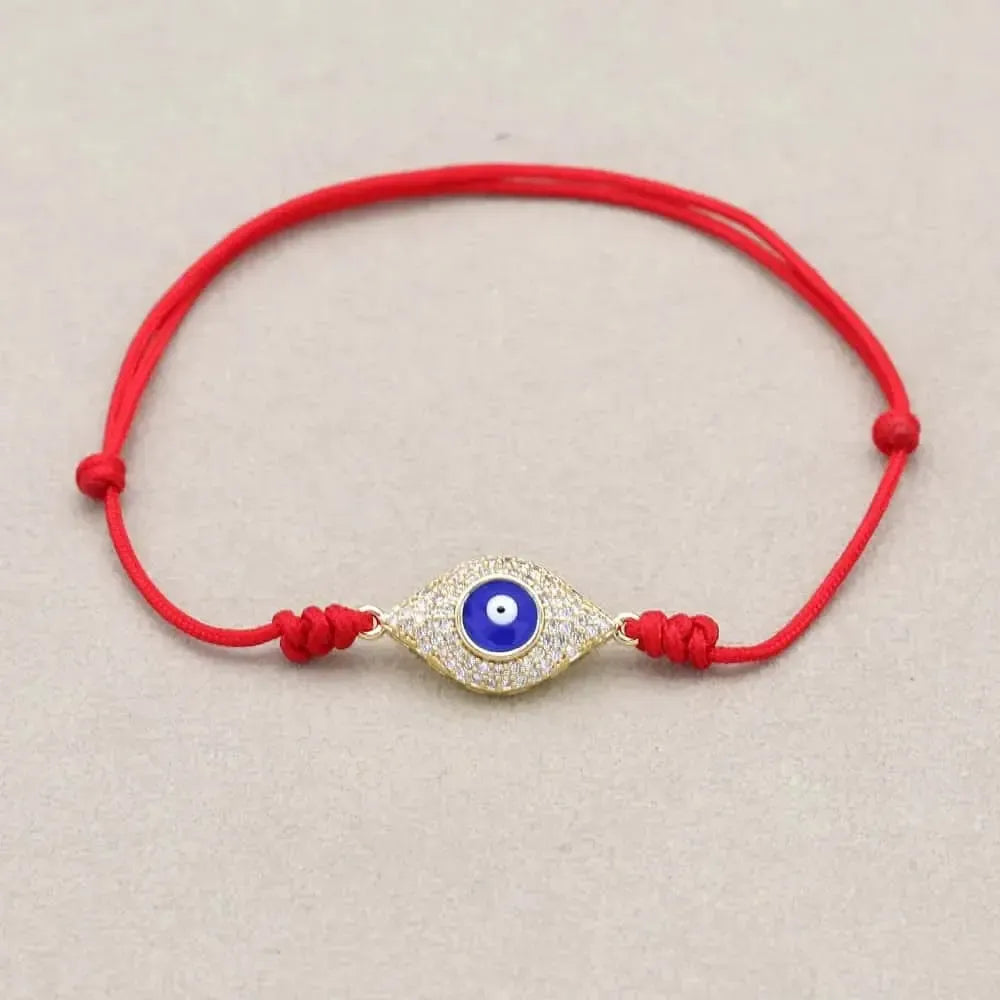 Bracelet en corde rouge, symbole de protection