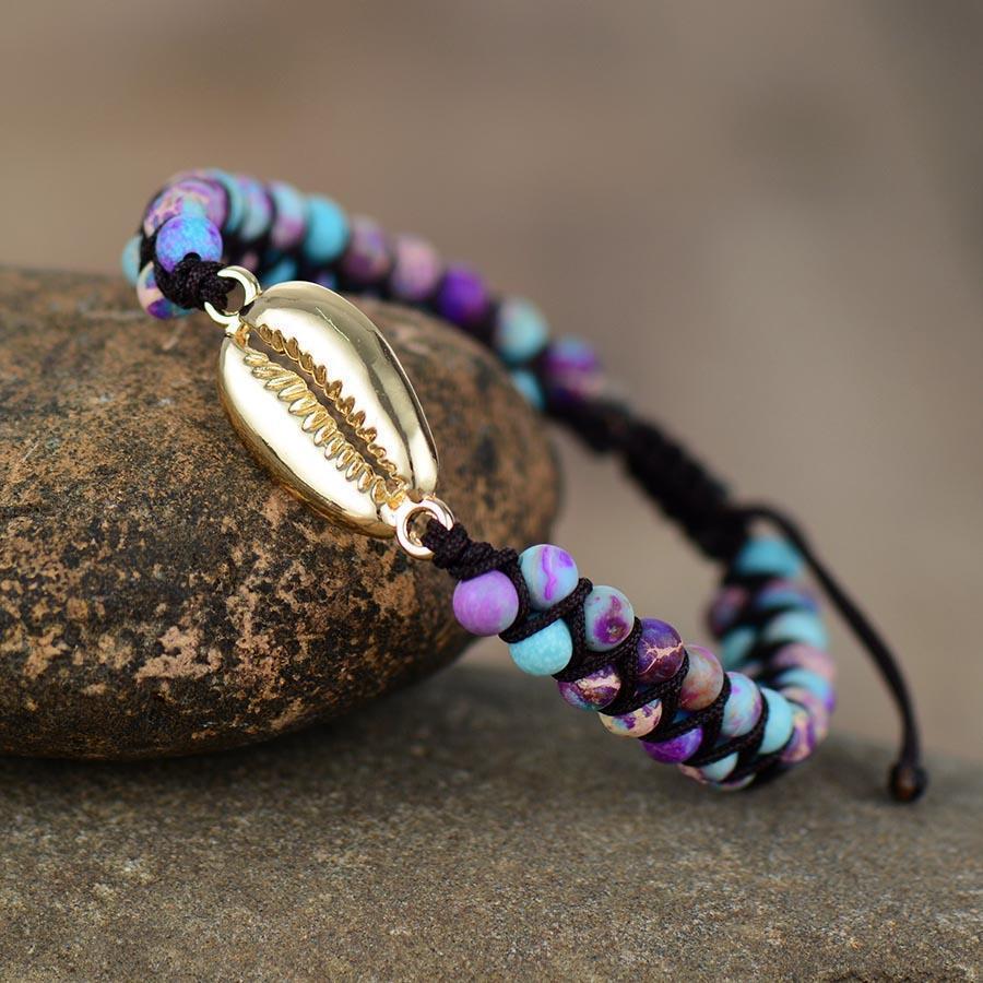 Détail du cordon tissé du bracelet artisanal