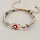 Vue d'ensemble du bracelet en fluorite et ses symboles